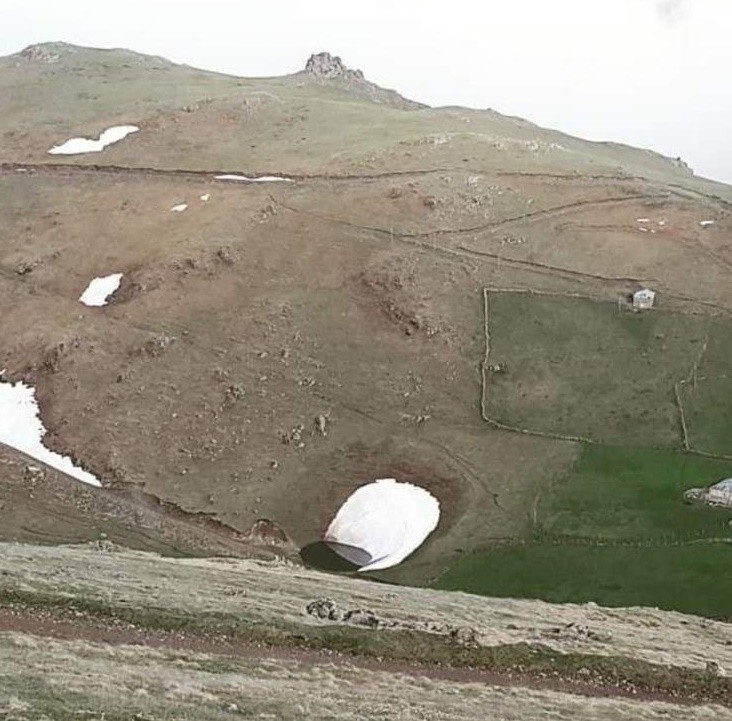 Gümüşhane Valiliği Dipsiz Göl’deki Define Kazısı İle İlgili Soruşturma Başlattı