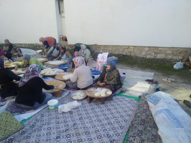 Emet’te Gözleme Hayrı Ve Yağmur Duası