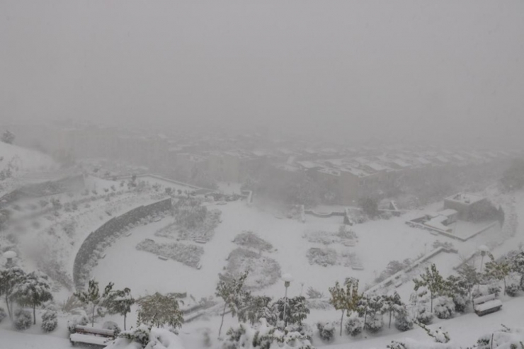 İran’da Kış Kendisini Gösterdi