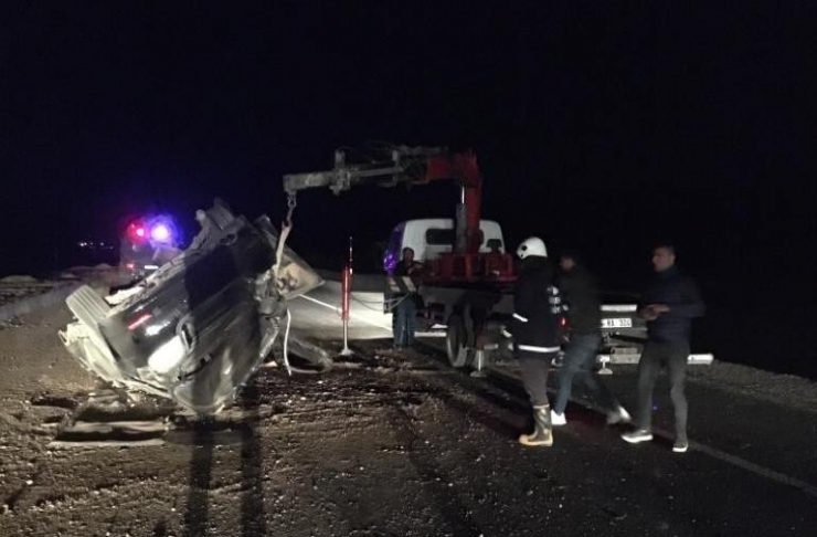 Van’da Trafik Kazası; 2 Yaralı