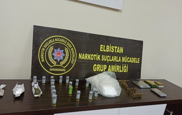 Yoğurt Kovasında 1 Kilogram Sentetik Uyuşturucu Ele Geçirildi