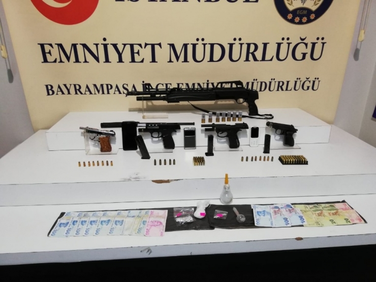 Bayrampaşa’da Uyuşturucu Operasyonu Kamerada