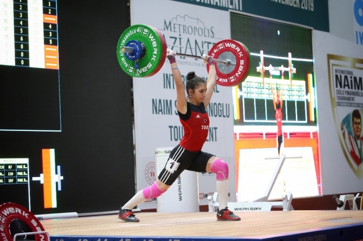 Uluslararası Naim Süleymanoğlu Turnuvası Sona Erdi