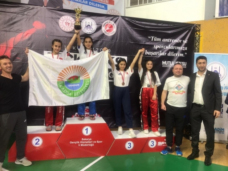 Sakarya Kick Boks Turnuvası’na İlkadım Damgası