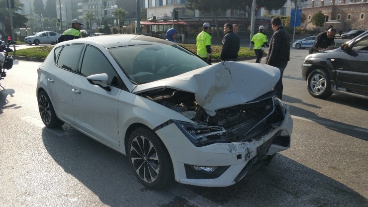 Samsun’da Trafik Kazası: 2 Yaralı