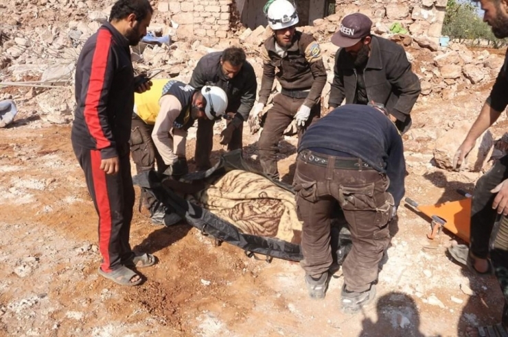 Rusya’dan İdlib’e Hava Saldırısı: 5 Ölü