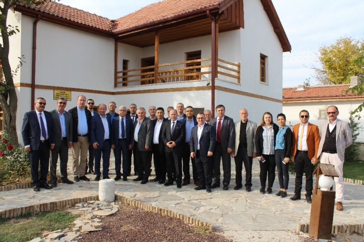 Susurluk Ticaret Odası Polatlı’nın Tarihi Alanlarını Gezdi