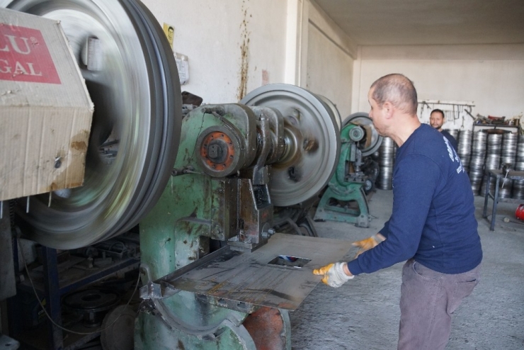 Batının Sobası, Doğuyu Isıtıyor