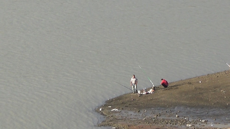 Tahtaköprü Baraj Gölü’nde Avlananlara Ceza