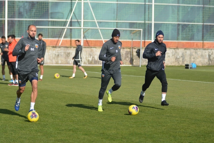 Kayserispor’da, Sivasspor Mesaisi Sürüyor