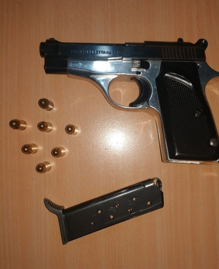 İzmit’te Şüpheli Şahsın Üzerinden Tabanca Çıktı