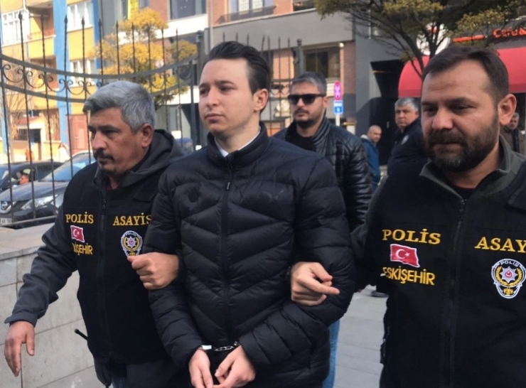 Otogar Görevlisini Öldüren Zanlı Adliyeye Sevk Edildi