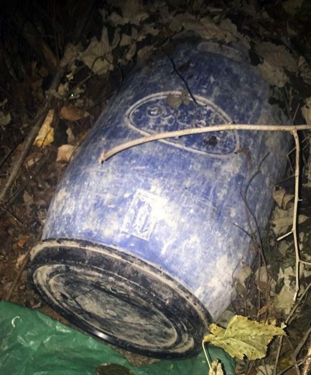 Fındıklık Bahçesinde Kavanoz Ve Bidonlara Saklanmış 9 Kilo Esrar Ele Geçirildi