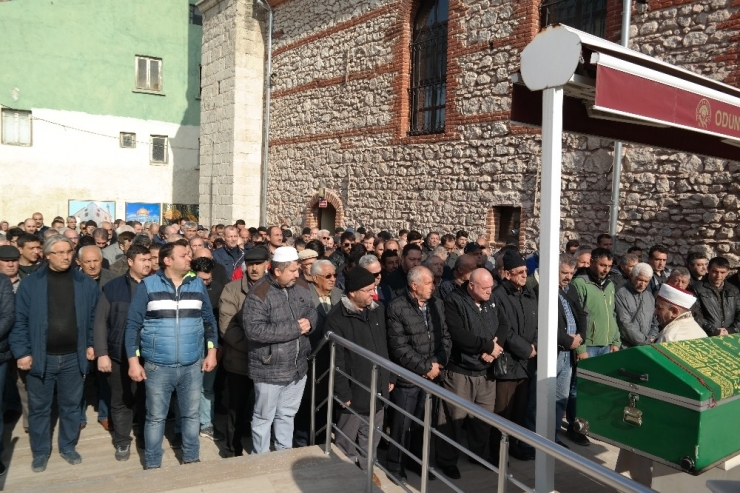 Kavga Ayırırken Hayatını Kaybeden Ayrım Son Yolculuğuna Uğurlandı