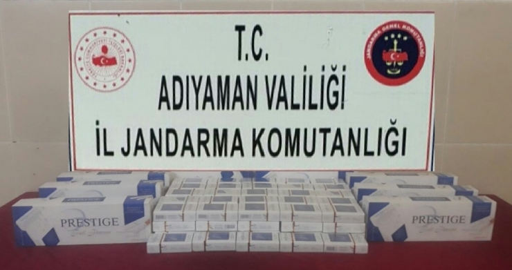 Jandarma Uygulamasında Uyuşturucu Ve Kaçak Sigaralar Ele Geçirildi