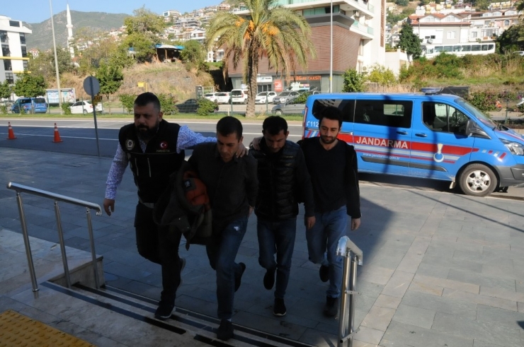 Alanya’da Uyuşturucu Operasyonu