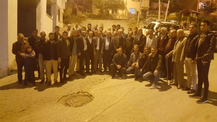 "İslam Tarihi Sohbetleri"ne Bilecik Erzurumlular Derneği Ev Sahipliği Yaptı