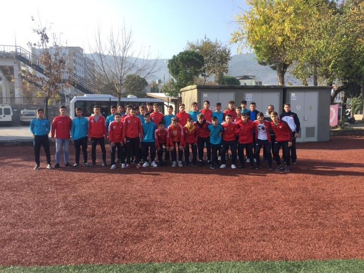 "Lefke Sömestre Cup U17" Şampiyonu Eskişehirspor Oldu