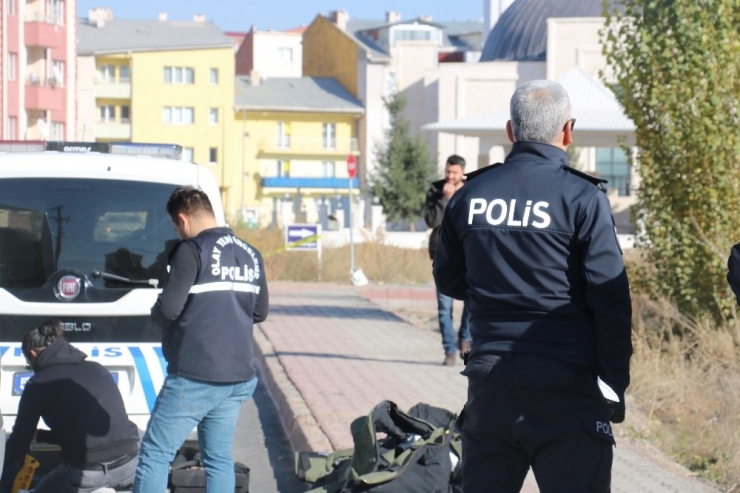 Jandarma Binası Yakınlarında Şüpheli Paket Alarmı