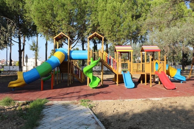 Kuşadası’na 9 Bin 866 Metrekare Yeni Yeşil Alan