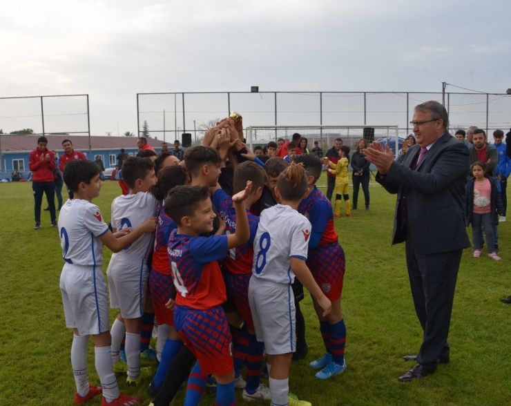 Tuncay Erkan Yaşarken Anıldı