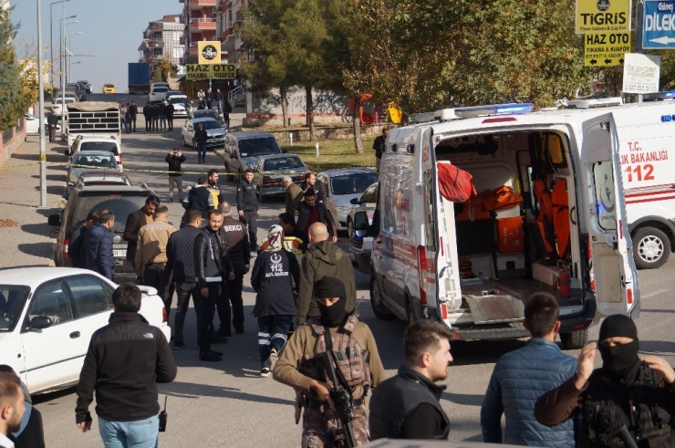 Batman’da Duruşma Öncesi Silahlı Kavga: 1 Ölü, 4 Yaralı