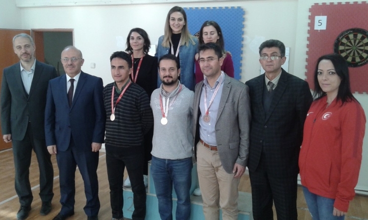 Öğretmenler Hedefi On İkiden Vurdu