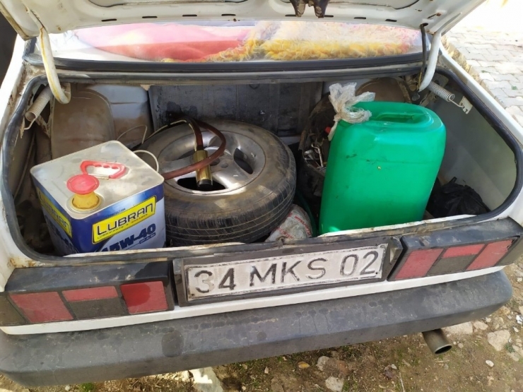 Özel Düzenek Kurup İş Makinelerinden Motorin Çaldı