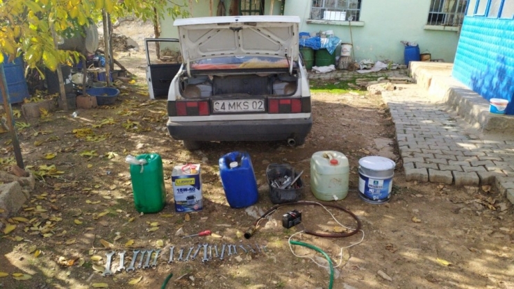 Özel Düzenek Kurup İş Makinelerinden Motorin Çaldı