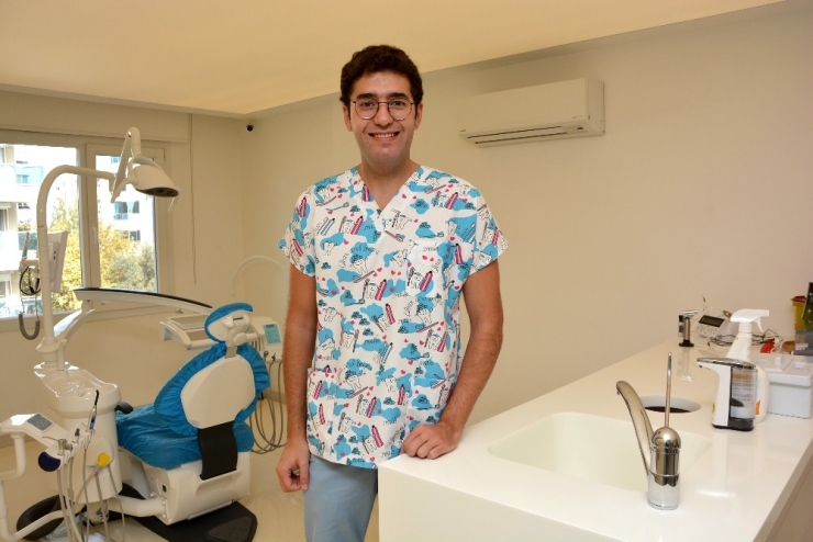 "Gece Diş Sıkma Problemi Baş Ve Çene Ağrısına Yol Açıyor"