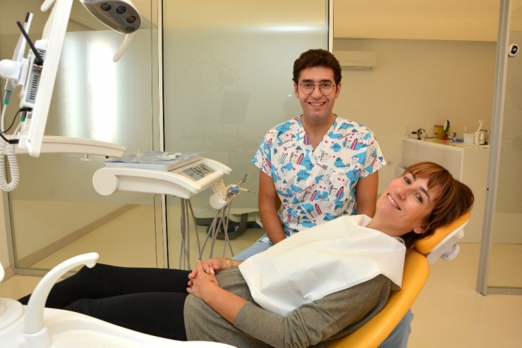 "Gece Diş Sıkma Problemi Baş Ve Çene Ağrısına Yol Açıyor"