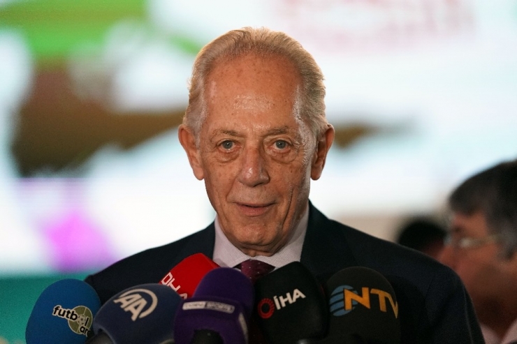 Faruk Süren: "Aday Olmayacağım"