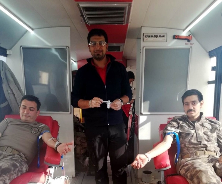 Özel Harekatçılar Kan Bağışında Bulundu