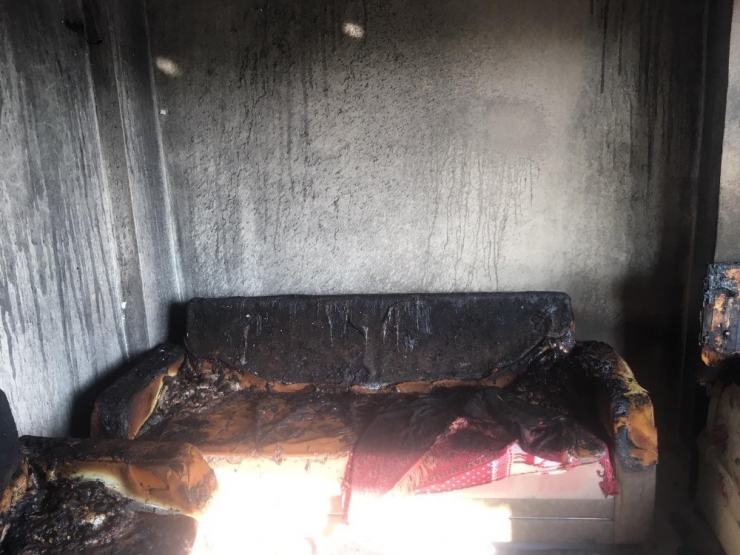 Tarsus’ta Ev Yangını