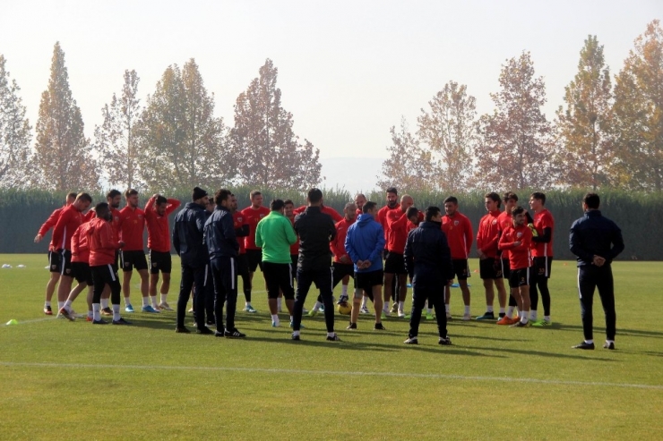 Bülent Uygun: "Var Gücümüzle Bulunduğumuz Yerden Ayağa Kalkacağız"