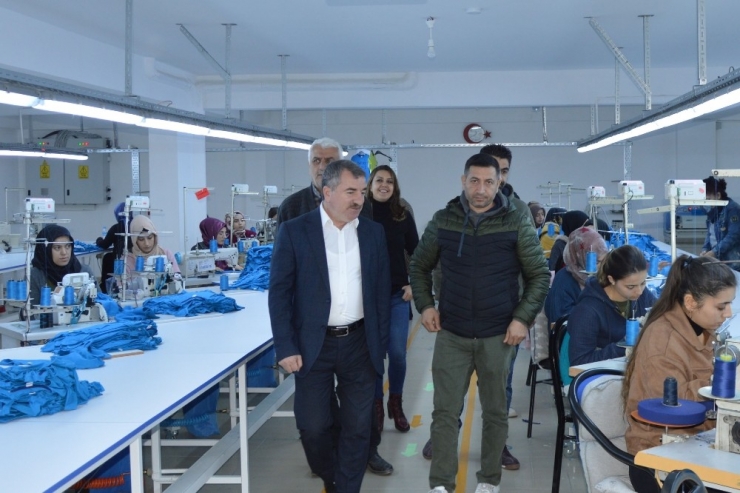 Özdemir: “Ülkemizin Kalkınmasına Ve Gelişmesine Katkı Sunan Herkes Başımızın Tacıdır”