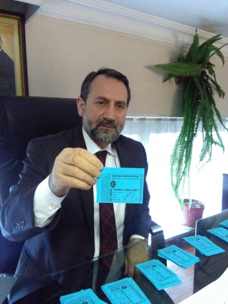 Karslı İşadamından “Sende Bir Öğrenciye Kardeş Ol” Kampanyası