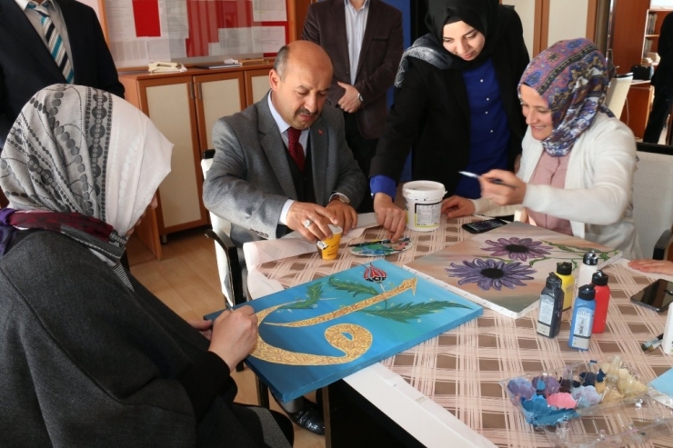 Kütahya Fatih Anadolu Lisesi’nde ’Okuma, Anlama Ve Anlatma’ Seferberliği