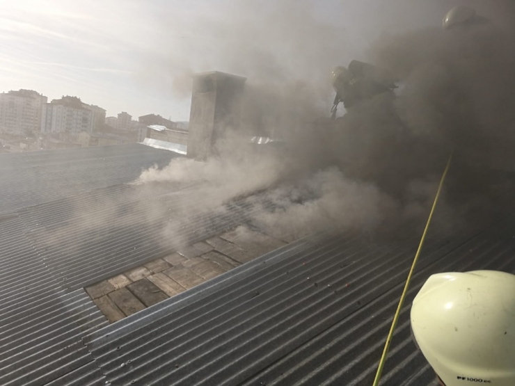 Sivas’ta Korkutan Yangın