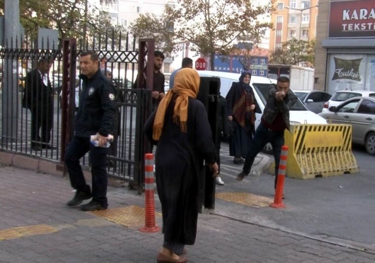 İkametlerden Hırsızlık Yapan Kadınlar Yakalandı