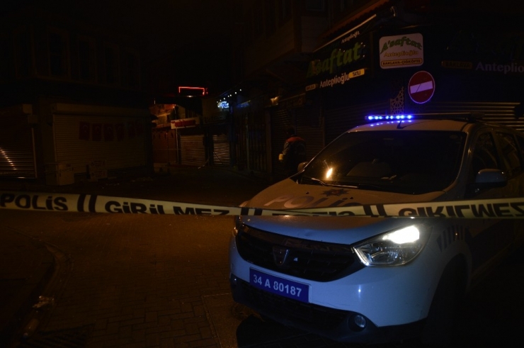 Balat’ta İki Kişi Arasındaki Silahlı Kavga Kanlı Bitti: 1 Yaralı