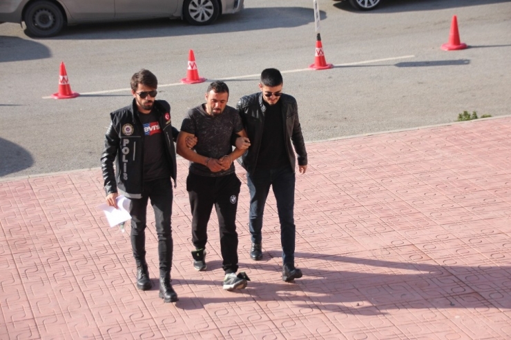 Villaya Uyuşturucu Baskını