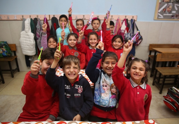 Buca’da Miniklere Ağız Ve Diş Sağlığı Eğitimi