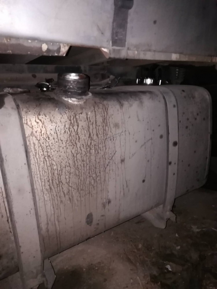 Tırdan 400 Litre Mazot Çaldılar