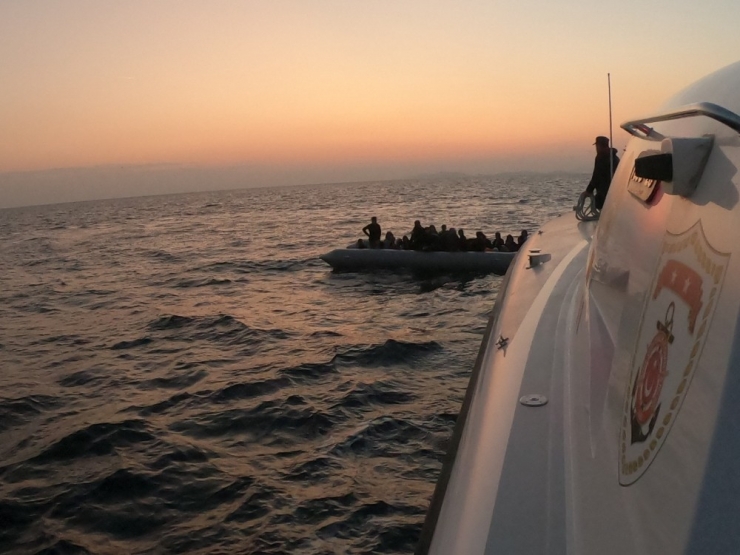 Çanakkale’de 83 Mülteci Yakalandı
