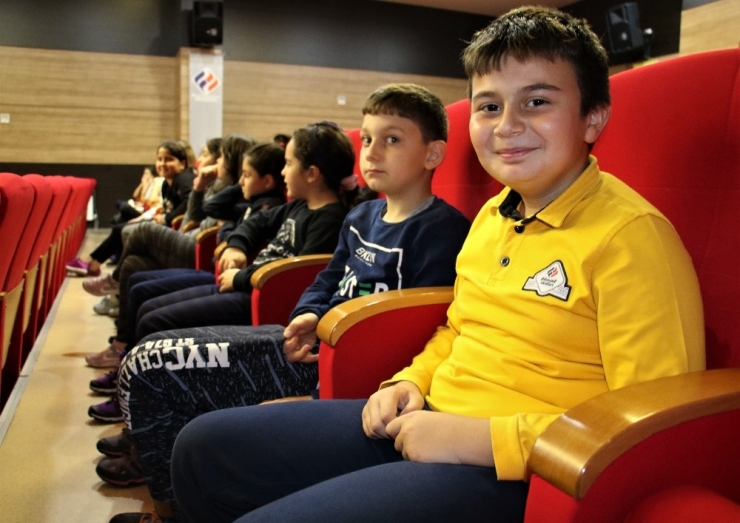 Elazığ’da Öğrencilere Akciğer Kanseri Ve Diyabet Semineri