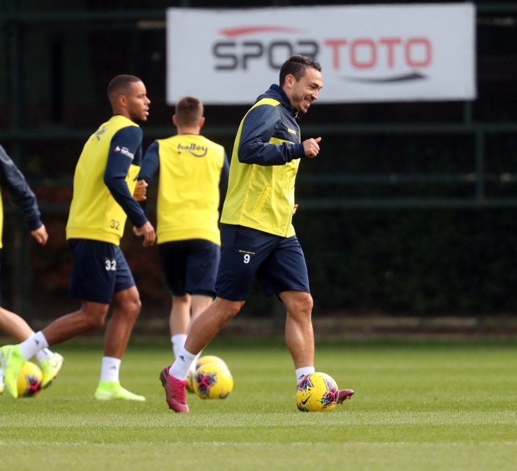 Fenerbahçe, Yeni Malatyaspor Maçı Hazırlıklarını Tamamladı