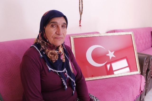 Ypg Roketiyle Hayatını Kaybeden Eşinin Hayalini Gerçekleştirmek İçin Hacca Gitmek İstiyor