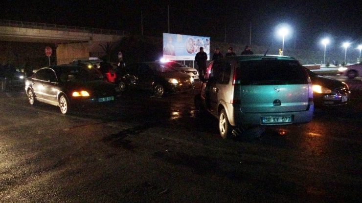 Kayseri’de Zincirleme Kaza: 5 Araç Birbirine Girdi