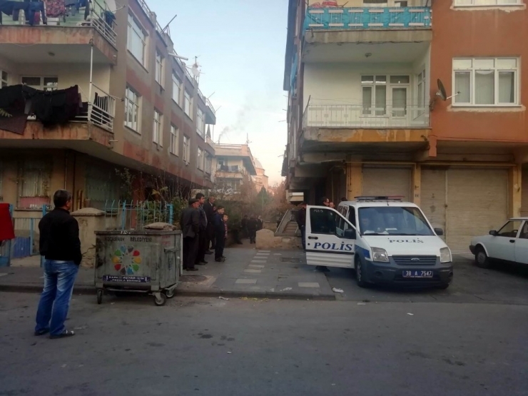 Sobadan Sızan Karbonmonoksit Gazından Zehirlendi: 1 Ölü